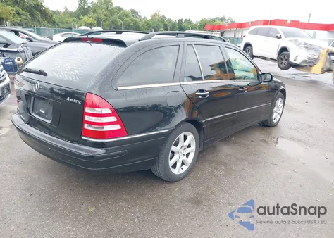 2005 Mercedes-Benz C 240 Luxury 4Matic из США, поврежденный, VIN WDBRH81J85F567579